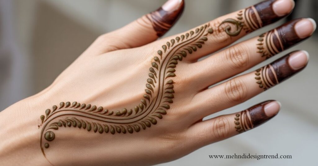 Curve Mehndi Design