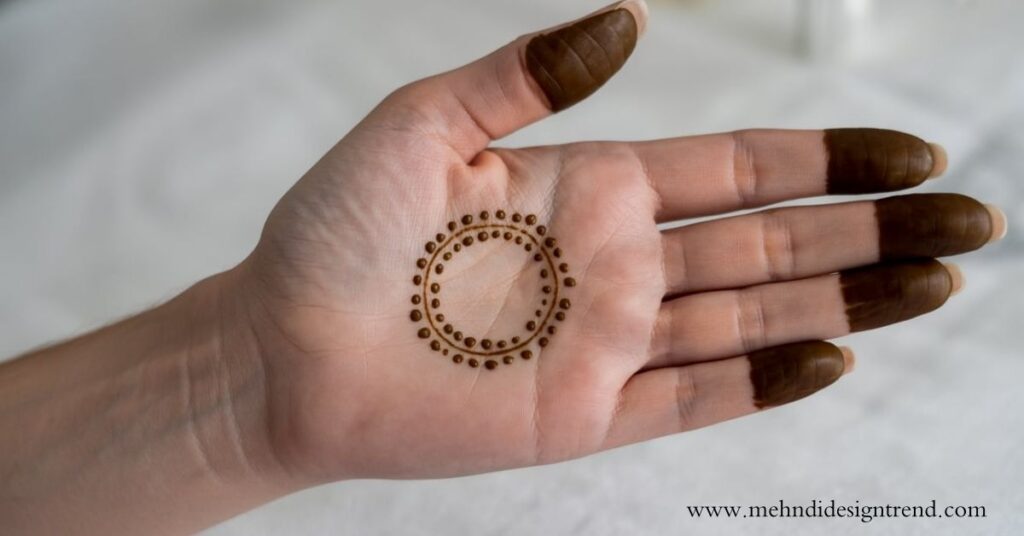 Easy Round Mehndi Design